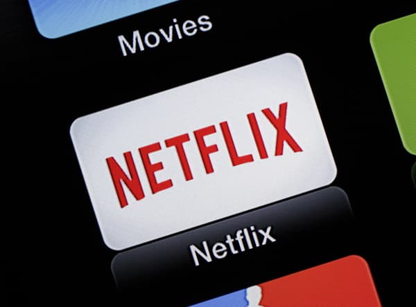 Netflix5.87亿美元收购本·阿弗莱克AI电影制作公司InterPositive