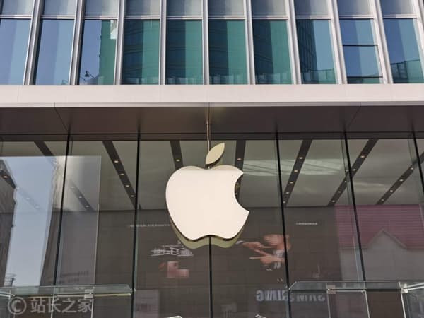 蘋果AI大地震:庫克換帥，Siri能否迎來新生?