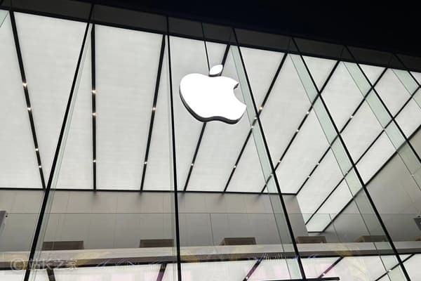 Saying Goodbye to Artificial Stupidity: Apple Plans to Transform Siri into a ChatGPT-like Robot, Codename Campos to Compete with iOS 27