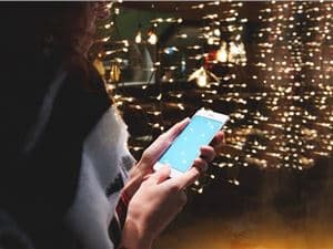 ​中國移動推出全球首個 AI-eSIM 多生態智能服務體系