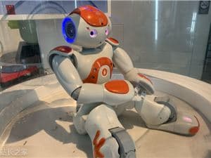 前小鵬高管創辦 AI 陪伴機器人公司，成功融資千萬元！
