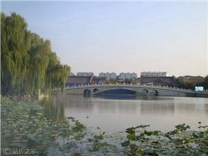 穿越千年的“AI 导游”：全球首个多模态文旅大模型在西安开启规模化应用