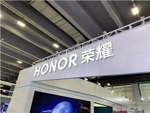手机办公体验再升级!曝荣耀正与 Plaud 合作开发原生 AI 录音功能