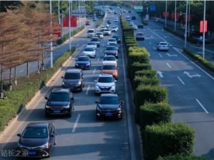清明假期廣西高速啓用AI交通大模型治理擁堵