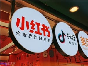 AI日報：小紅書首次公佈AI治理主張；榮耀YOYO率先接入DeepSeek-V4；靈光App率先將世界模型搬上移動端