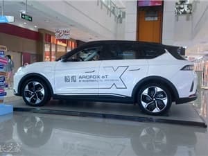 001 号数字员工“上岗”！极狐全新阿尔法 S5 正式上市，AI 直播开启营销新模式