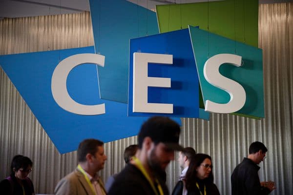 Ant Group and Meituan Lead $20 Million A Round: Looki Leads CES2026 with Active AI